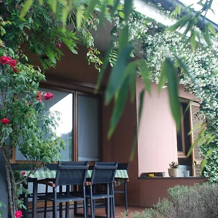 Beija-Flor B&B 3* Verano Brianza